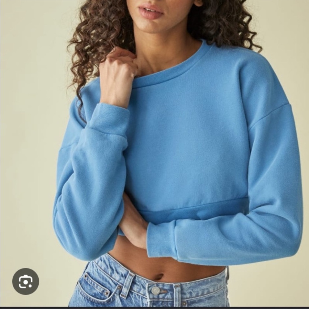 Blue Cropped Sweatshirt